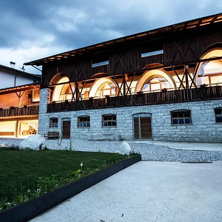 Apartment Dietrichhof A Bsunders Platzl Feldthurns